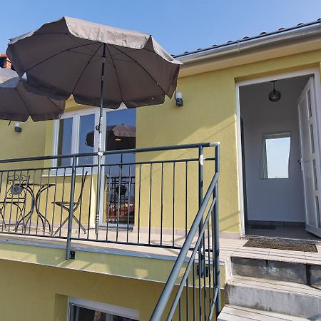 Ferienwohnung Zara Medulin Exterior foto