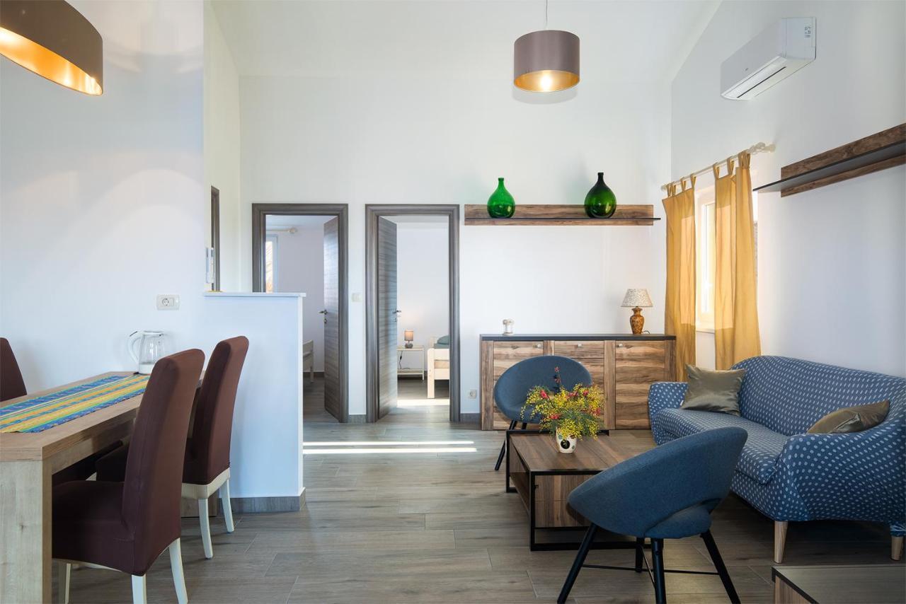 Ferienwohnung Zara Medulin Exterior foto